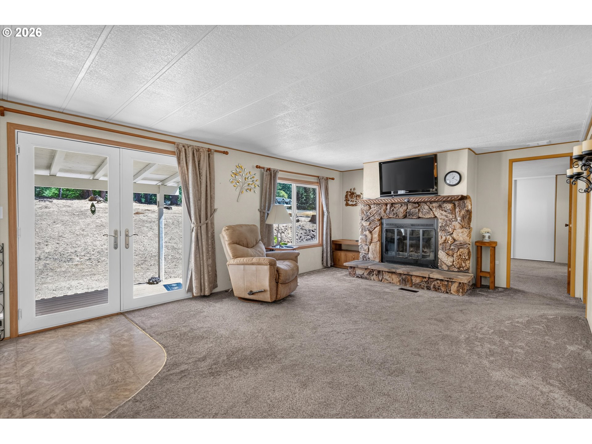 1111 PIONEER RD
