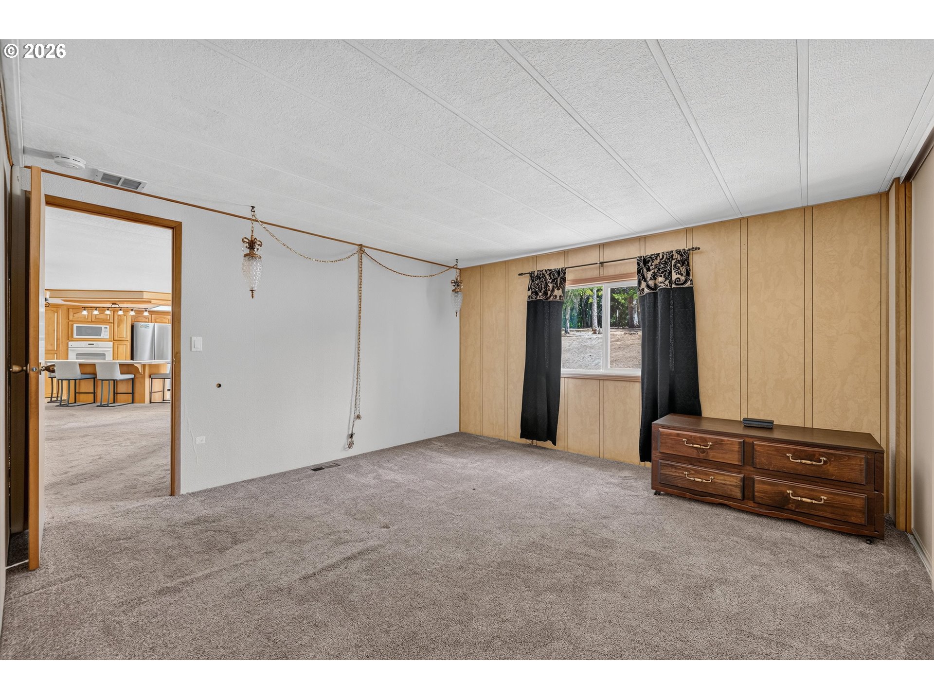 1111 PIONEER RD