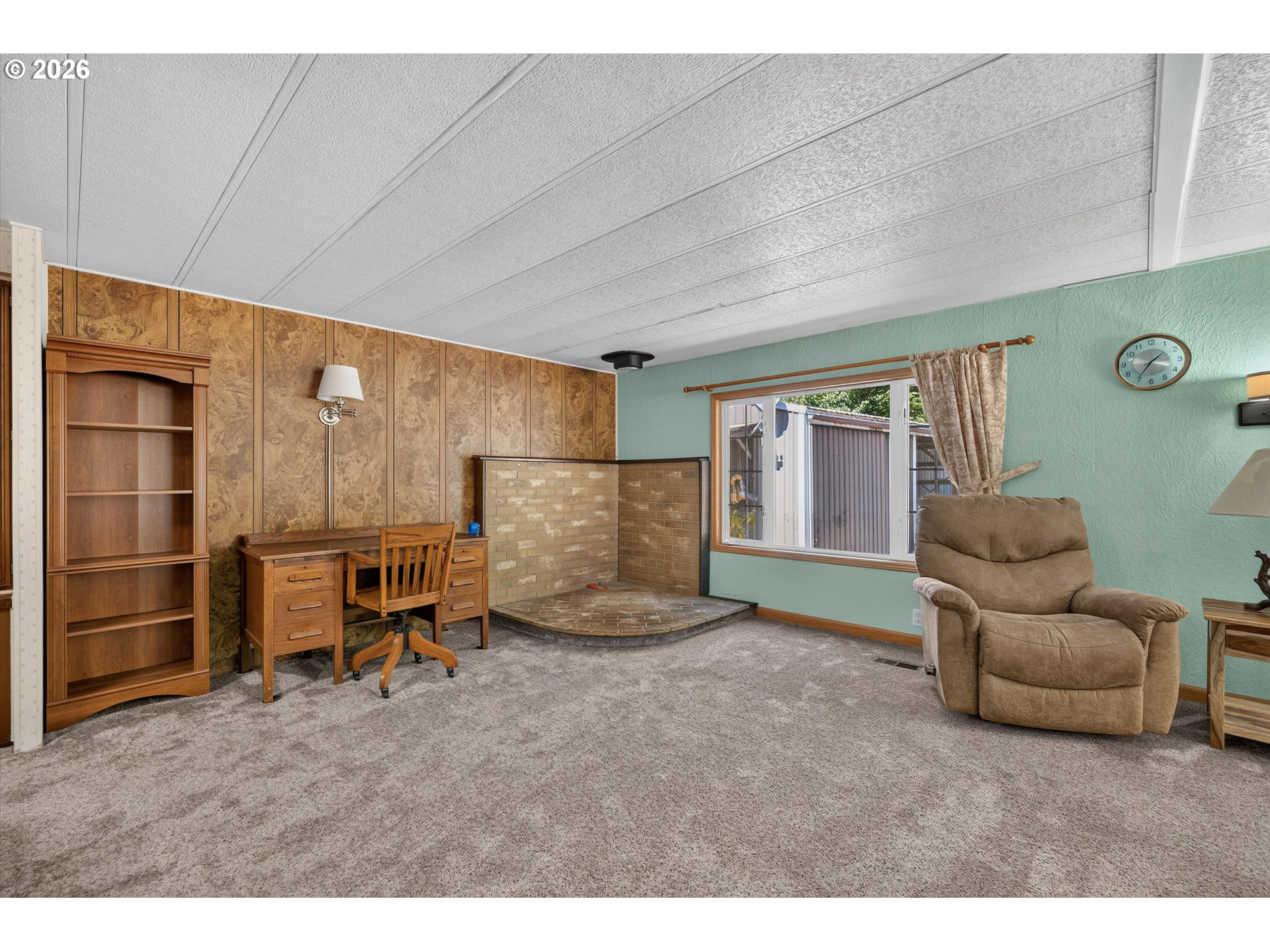 1111 PIONEER RD