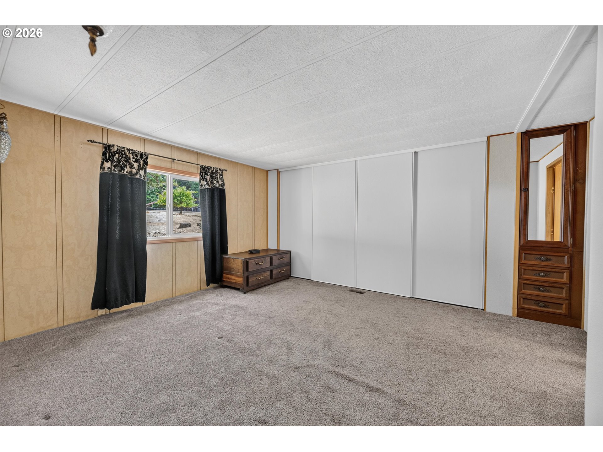 1111 PIONEER RD