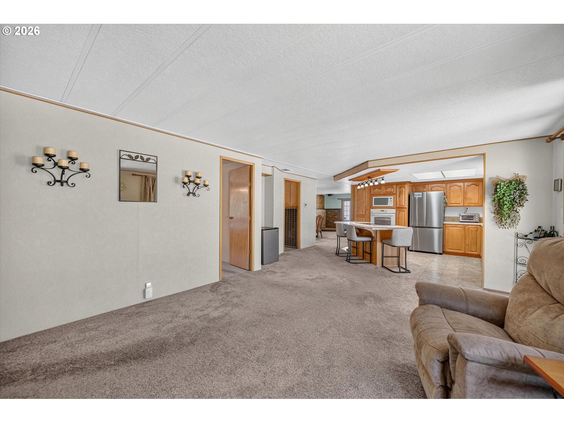 1111 PIONEER RD