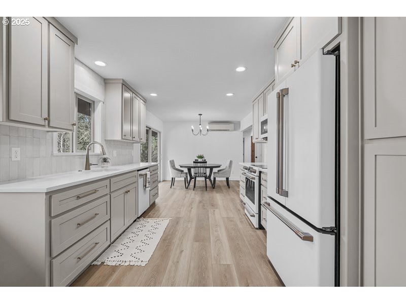 9160 SW GOPHER VALLEY RD