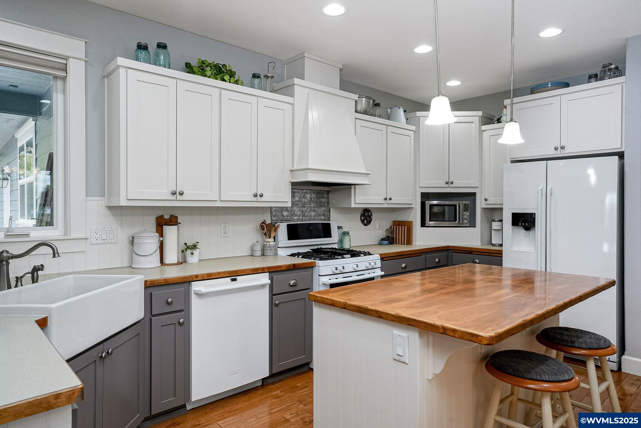 2030 Godsey Rd