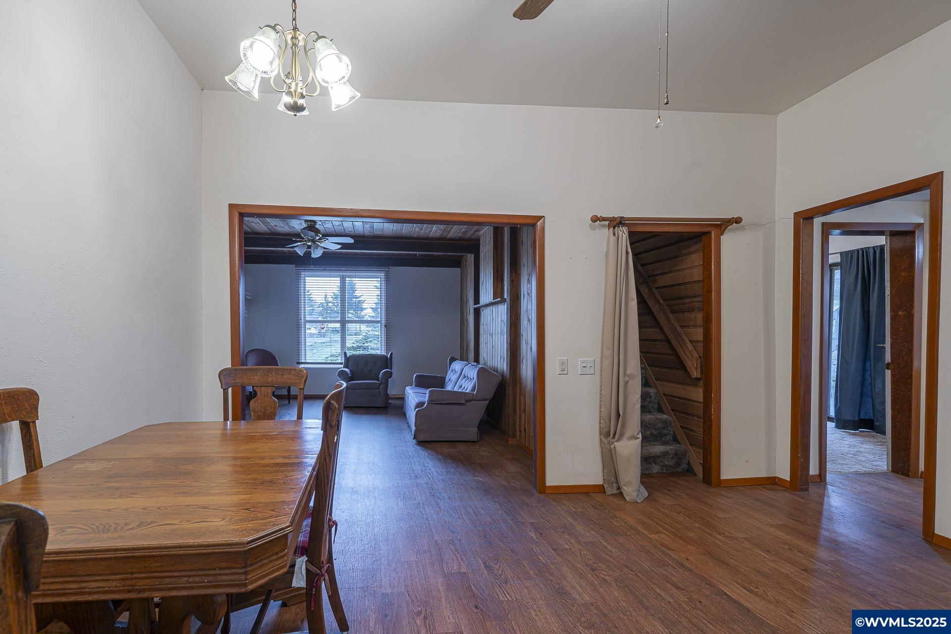 12700 Maxfield Creek Rd