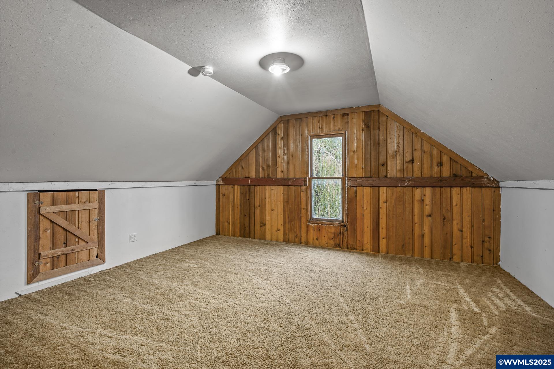 12700 Maxfield Creek Rd