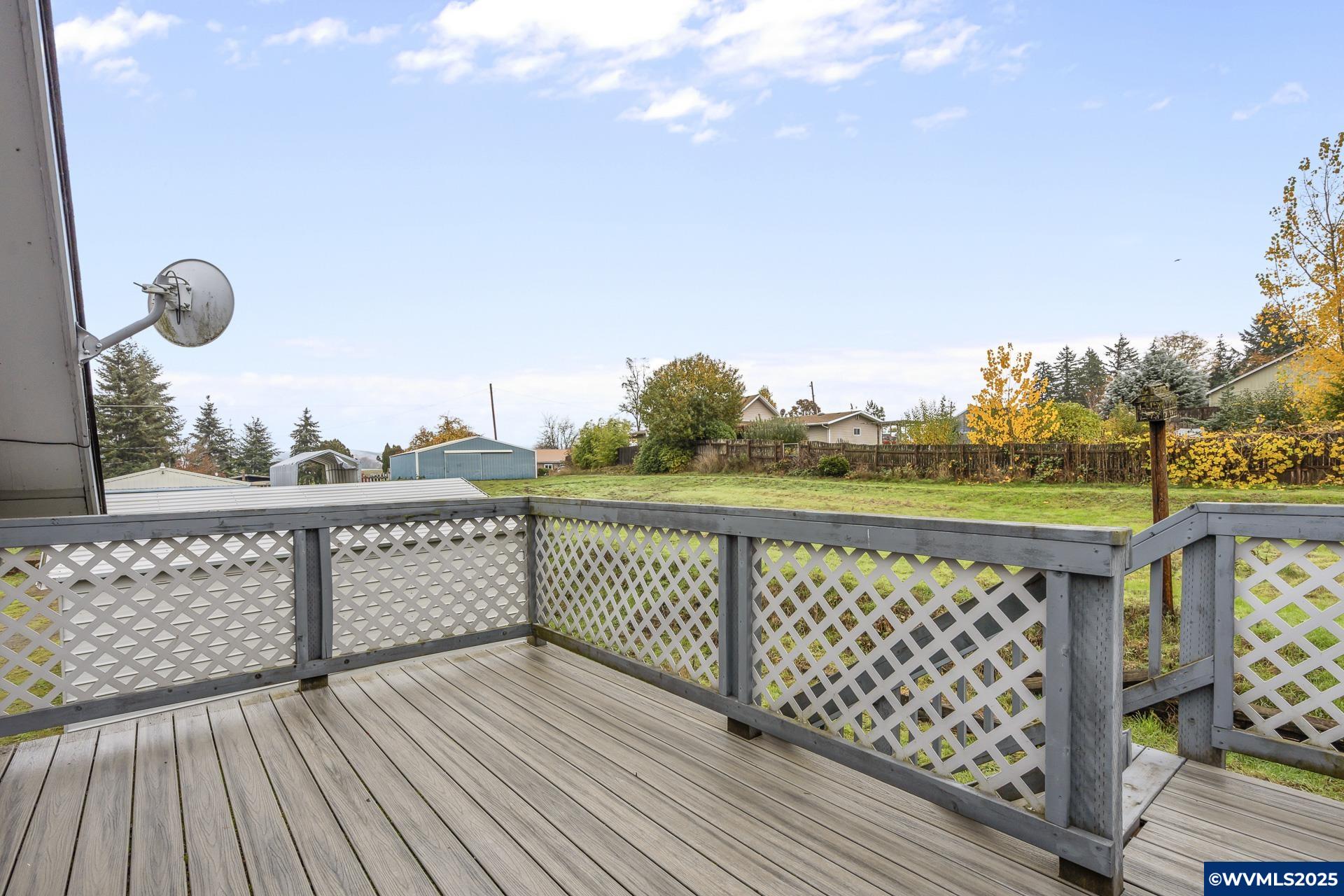 12700 Maxfield Creek Rd