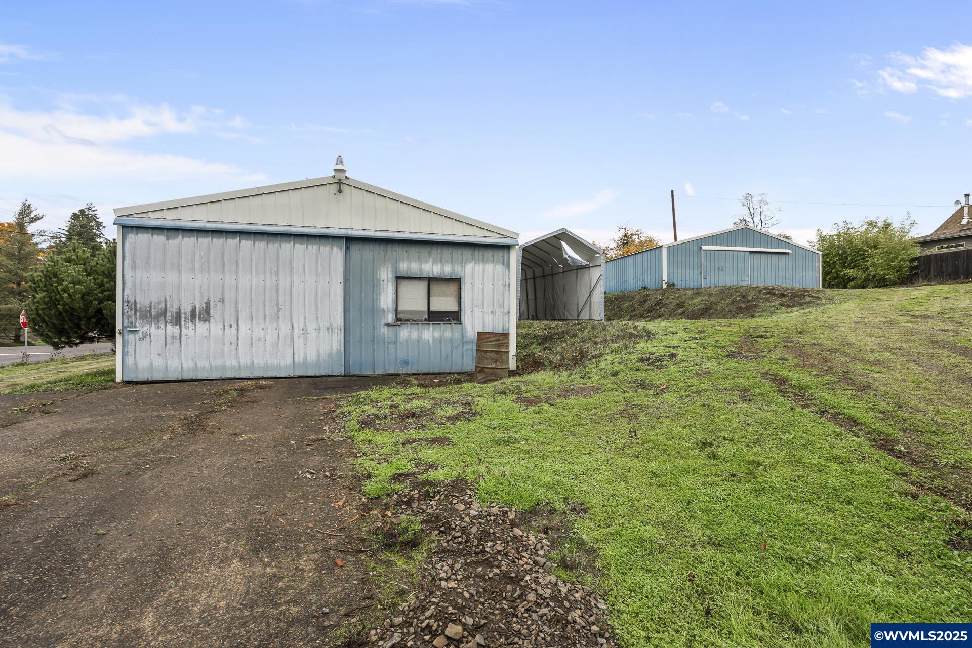 12700 Maxfield Creek Rd