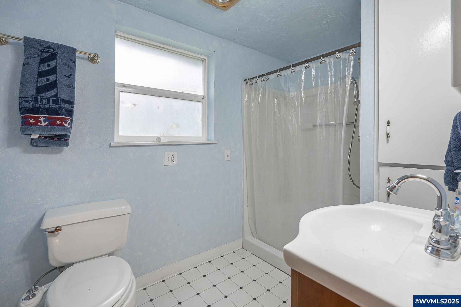 12700 Maxfield Creek Rd