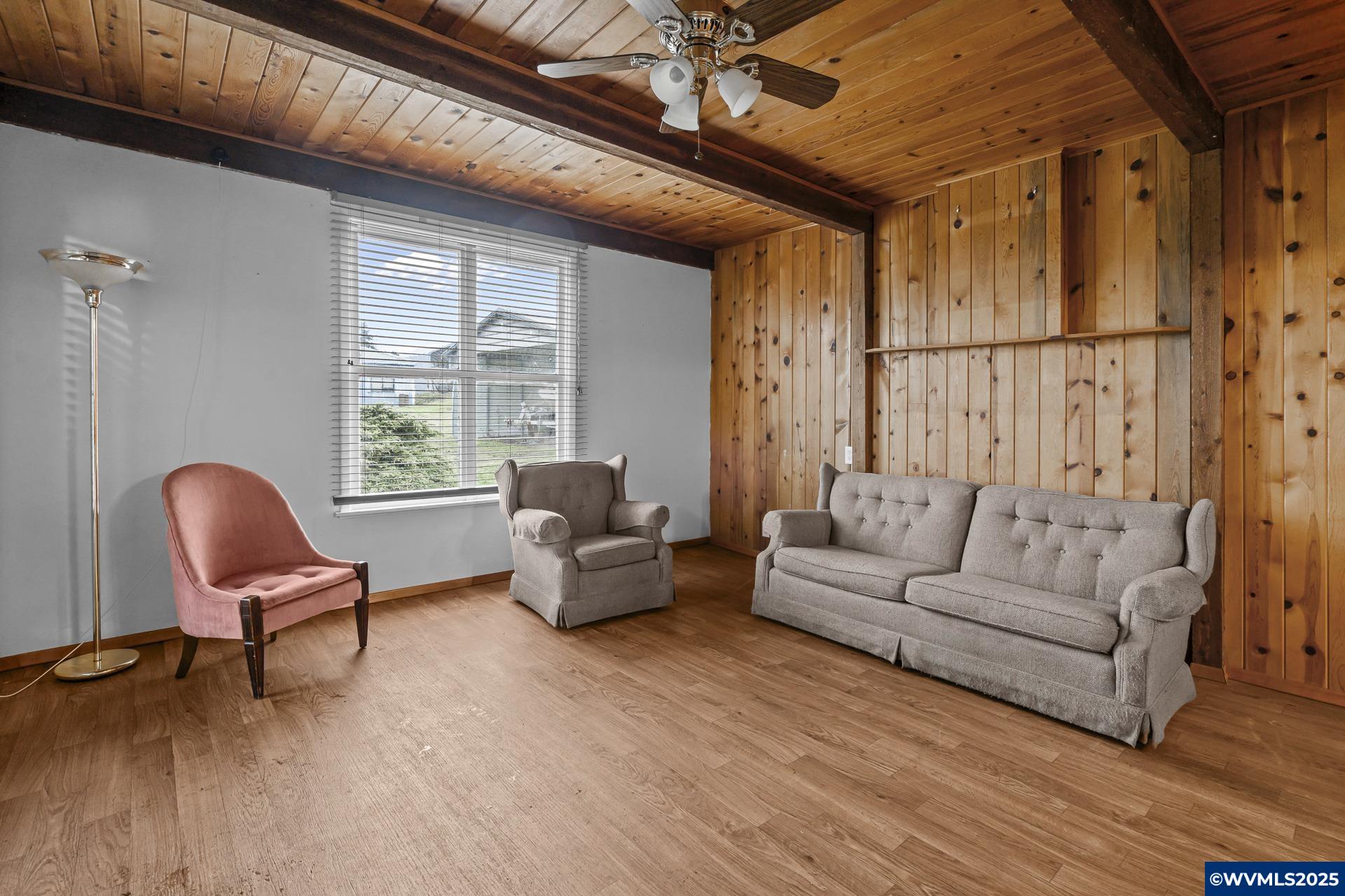 12700 Maxfield Creek Rd