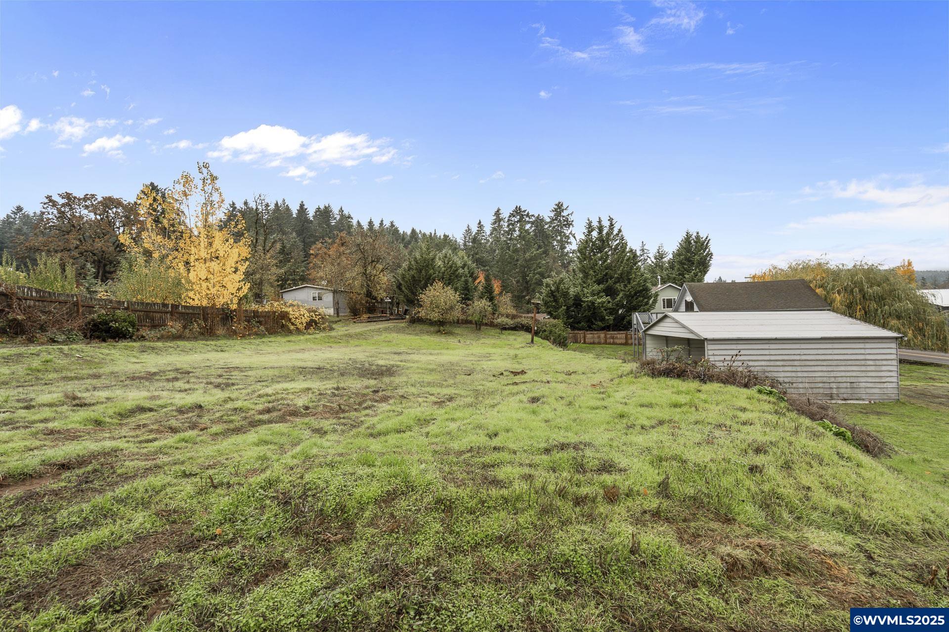 12700 Maxfield Creek Rd