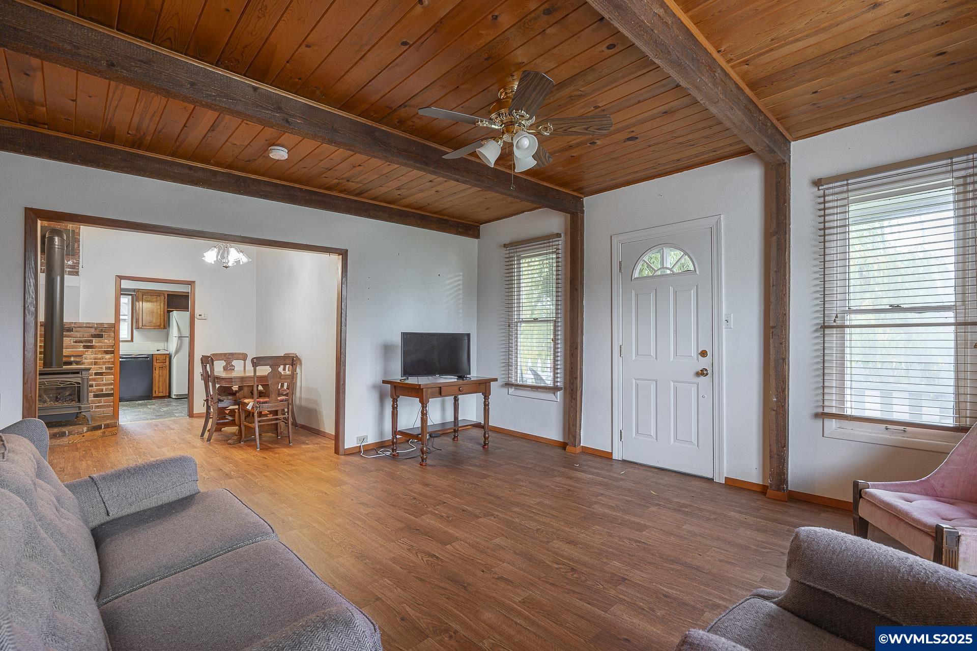 12700 Maxfield Creek Rd