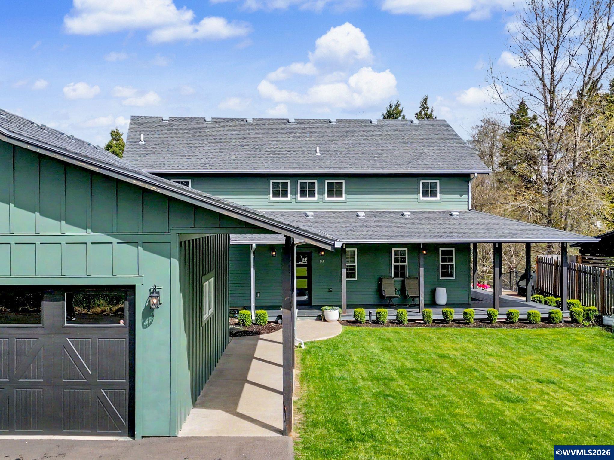 515/525 SW Levens St