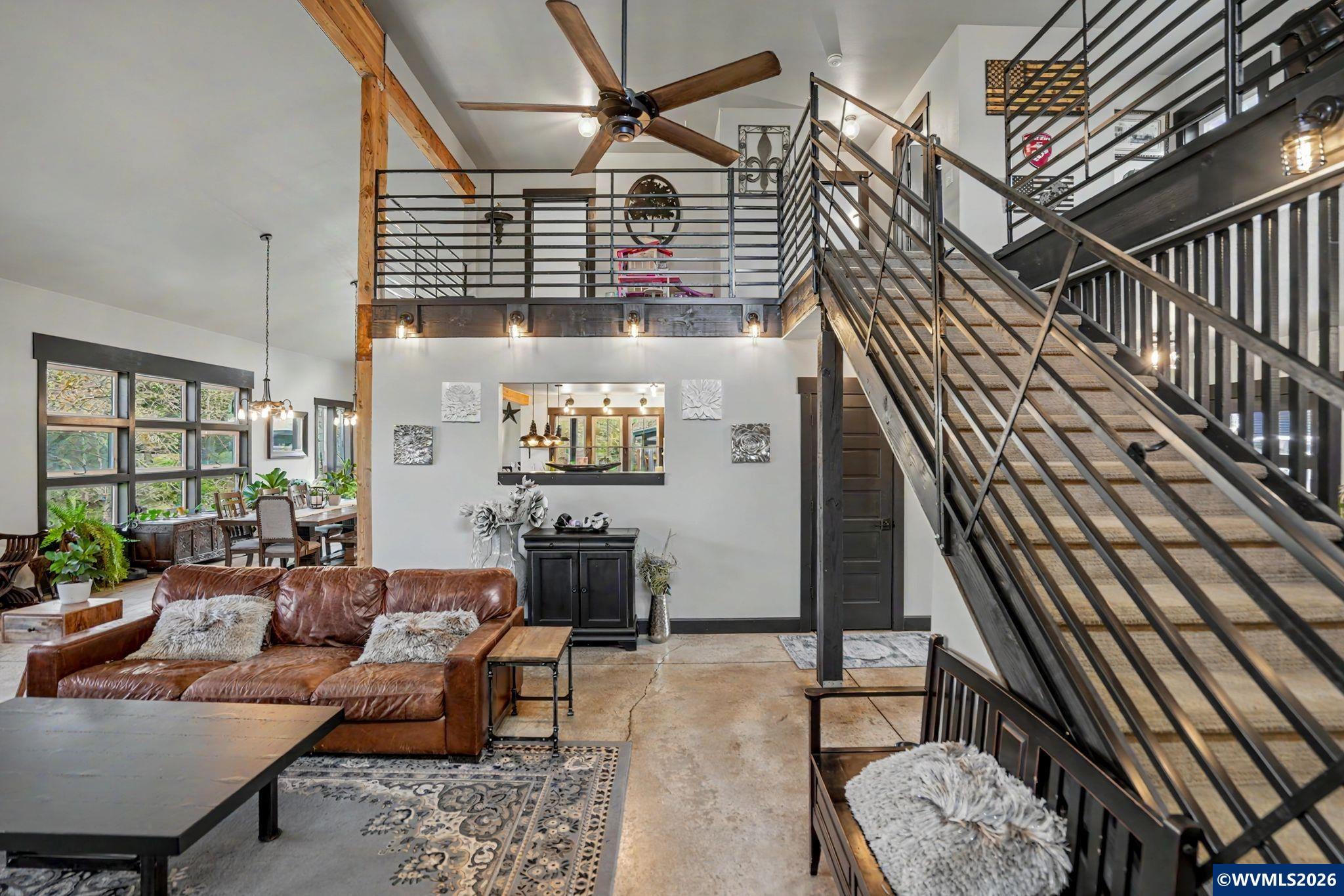 515/525 SW Levens St