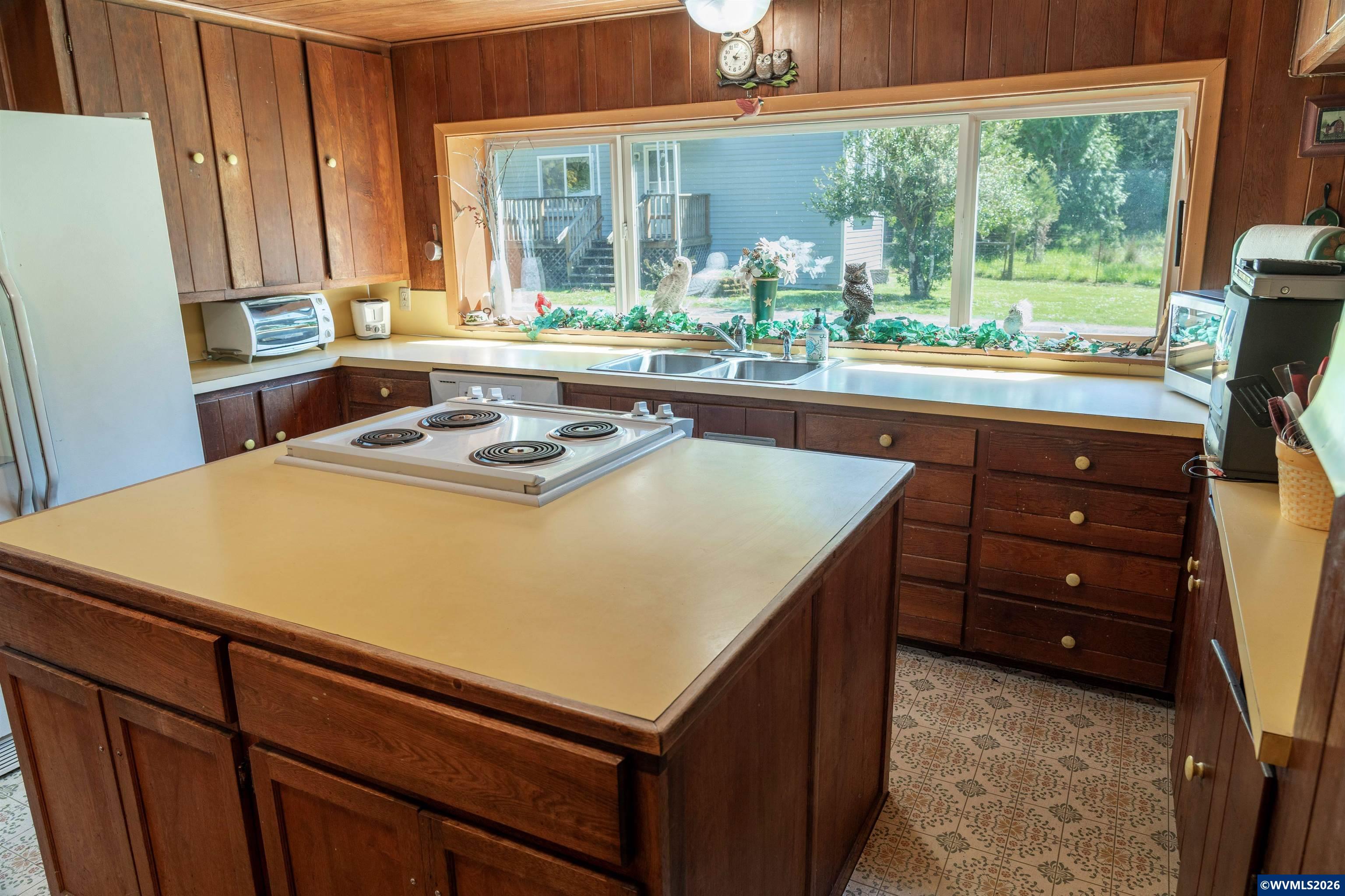 753253 Mosby Creek Rd