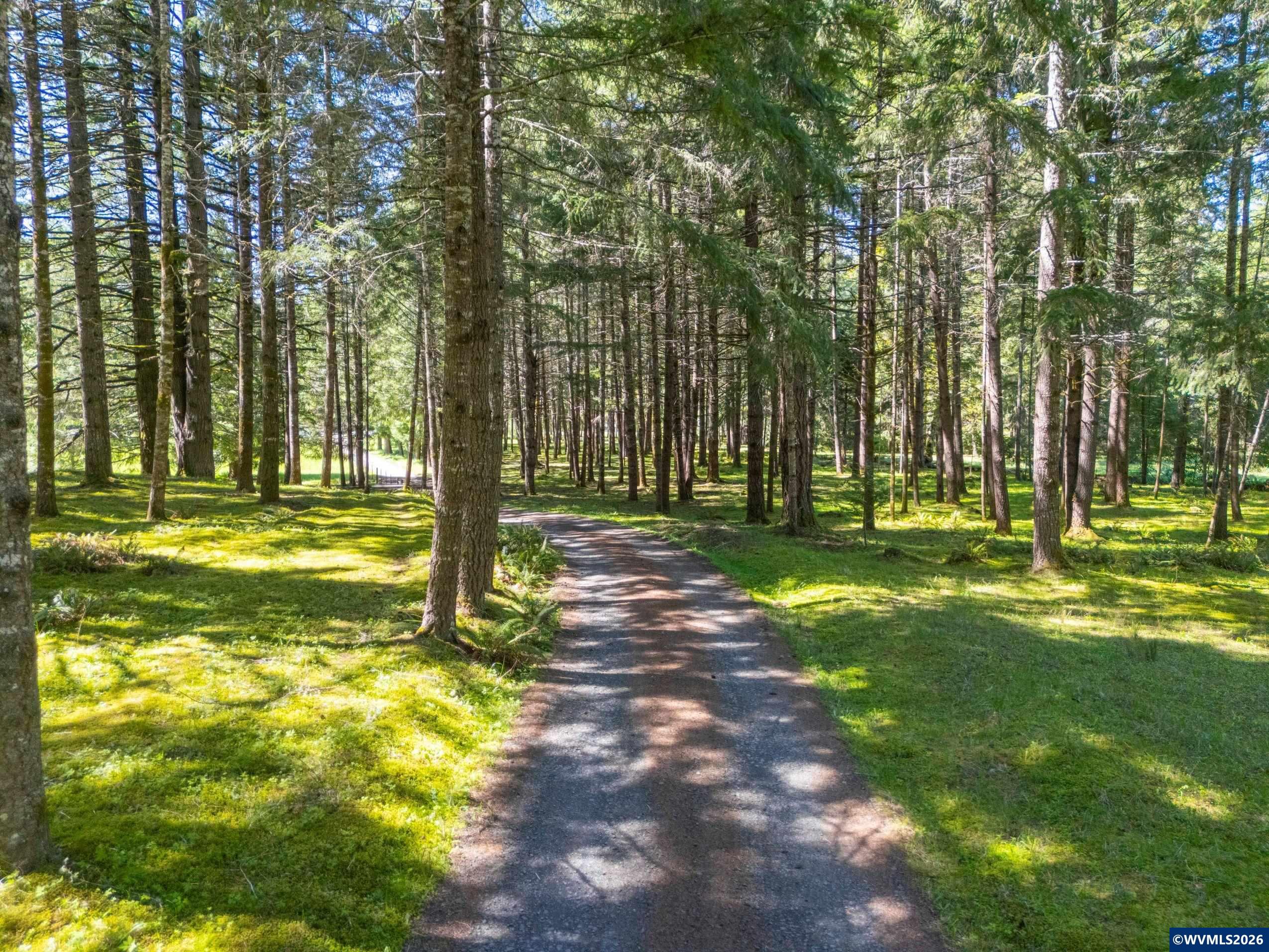 753253 Mosby Creek Rd