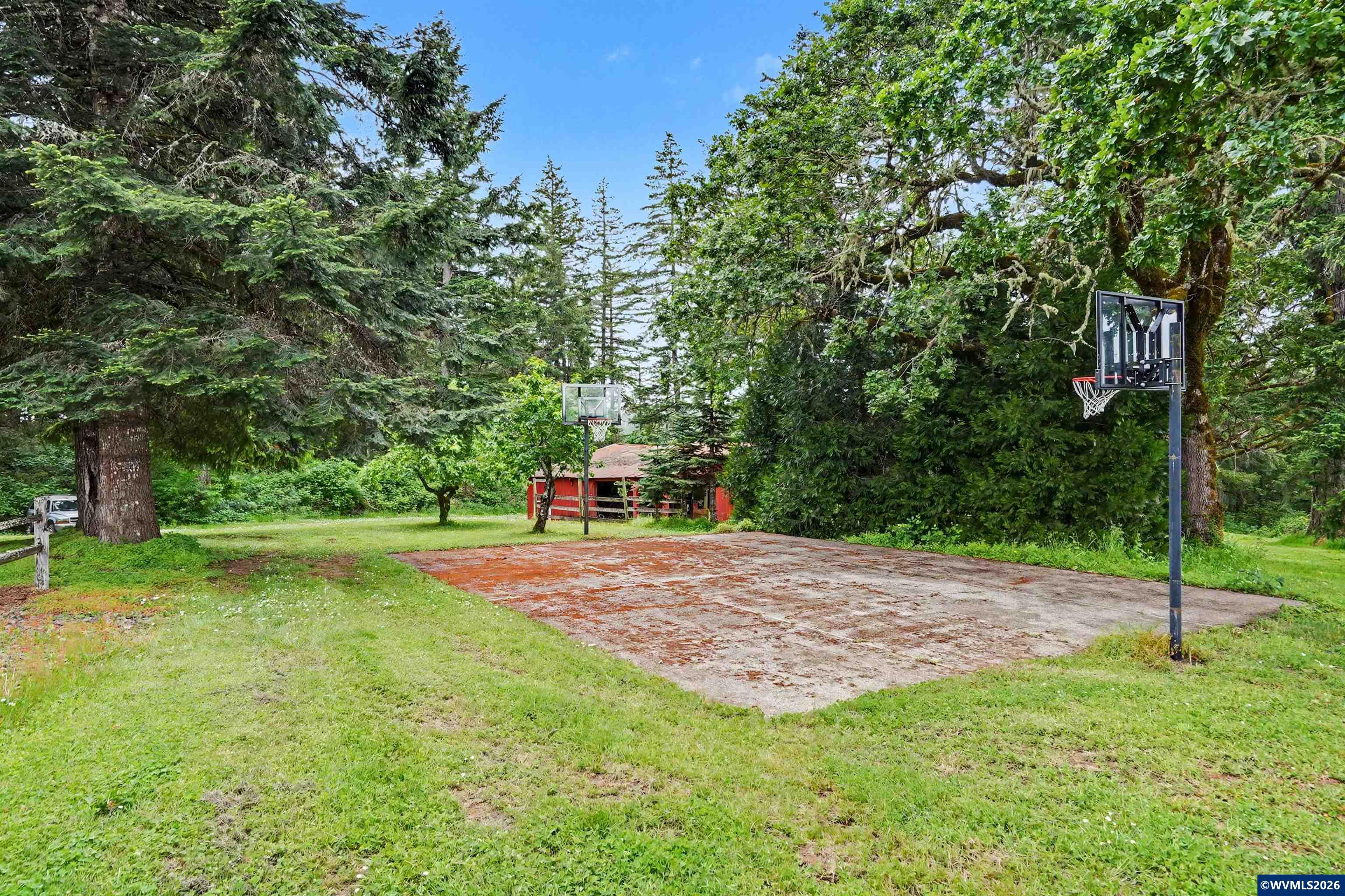15991 Oakdale Rd