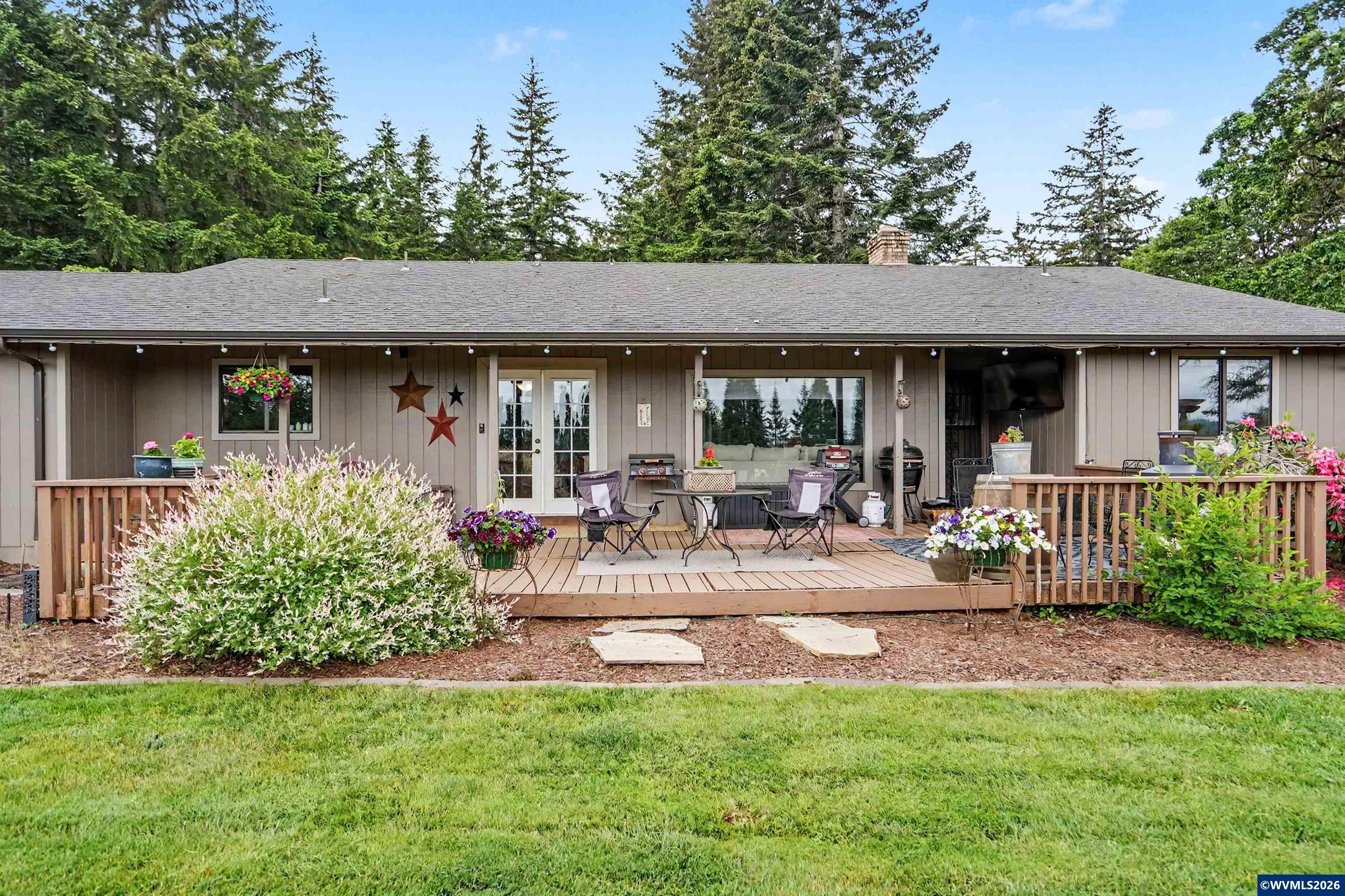 15991 Oakdale Rd