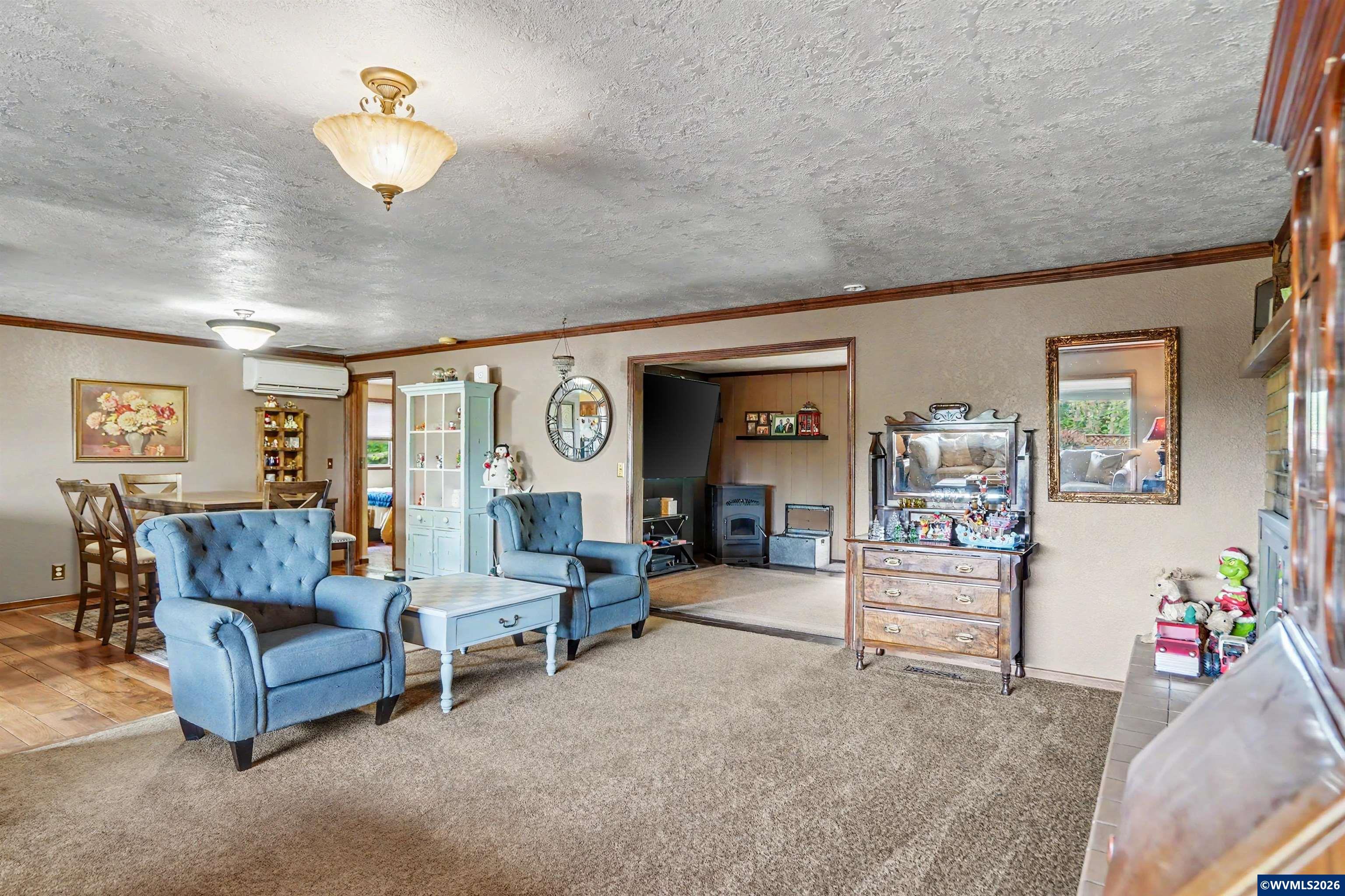 15991 Oakdale Rd