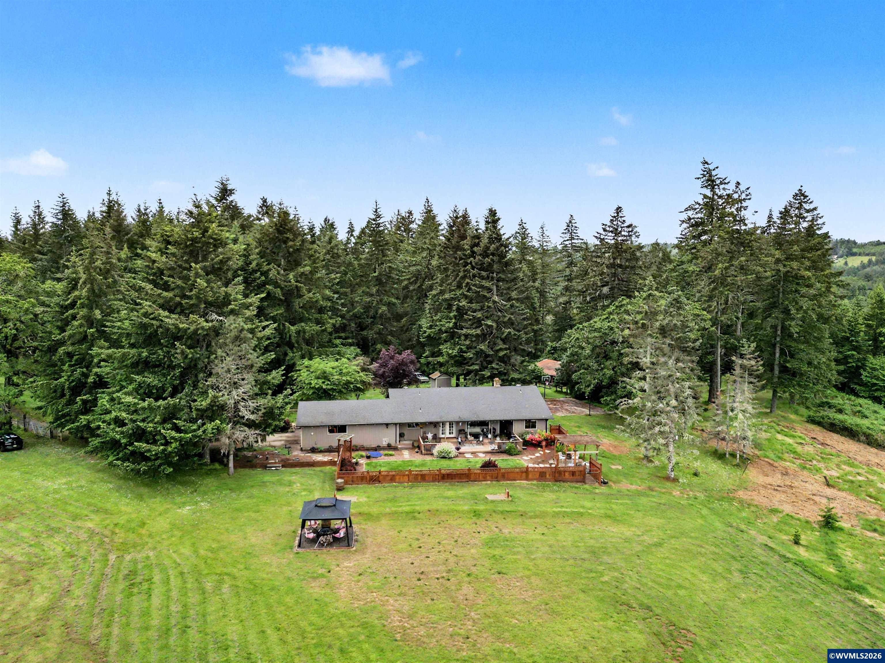 15991 Oakdale Rd