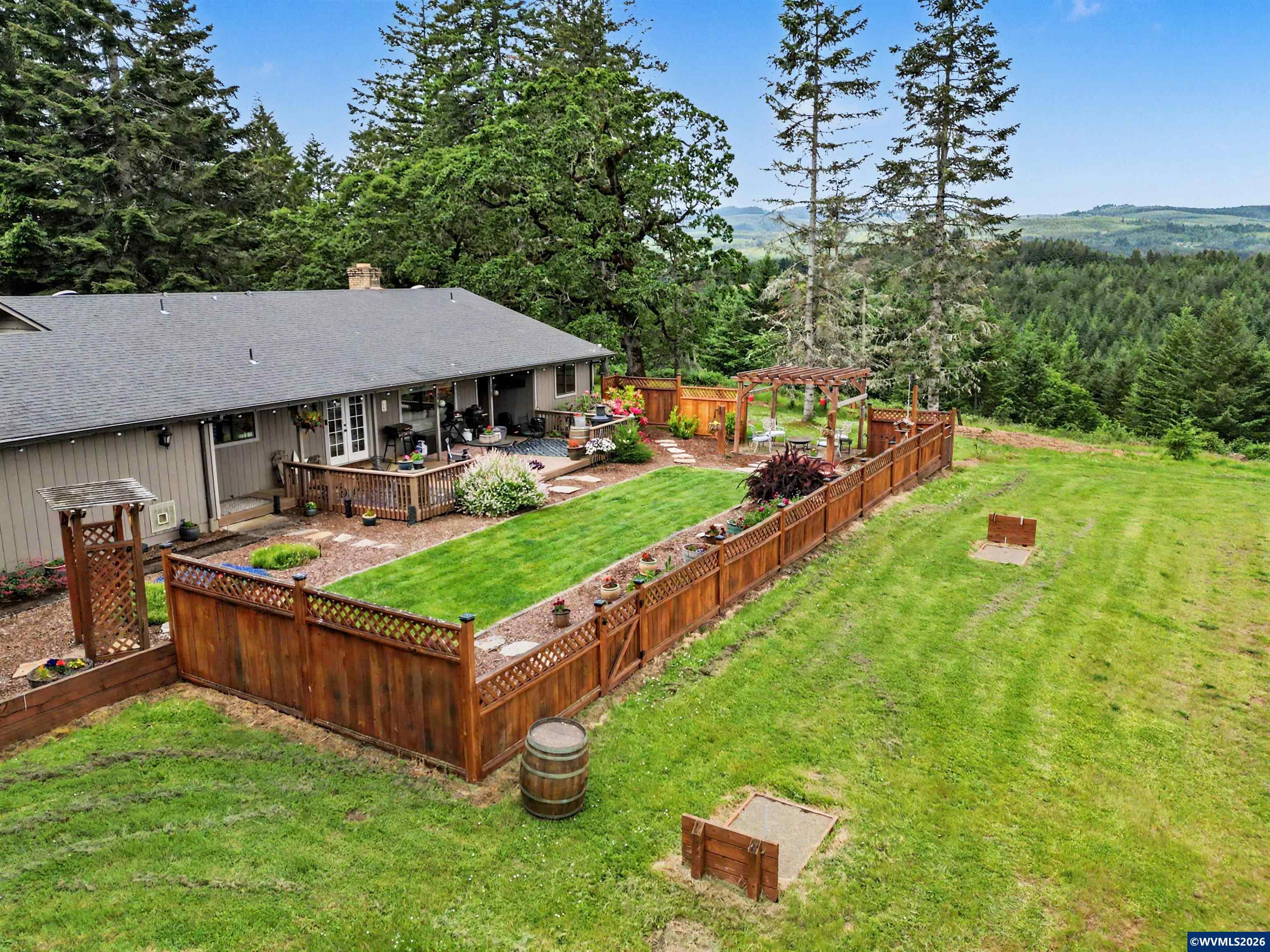 15991 Oakdale Rd