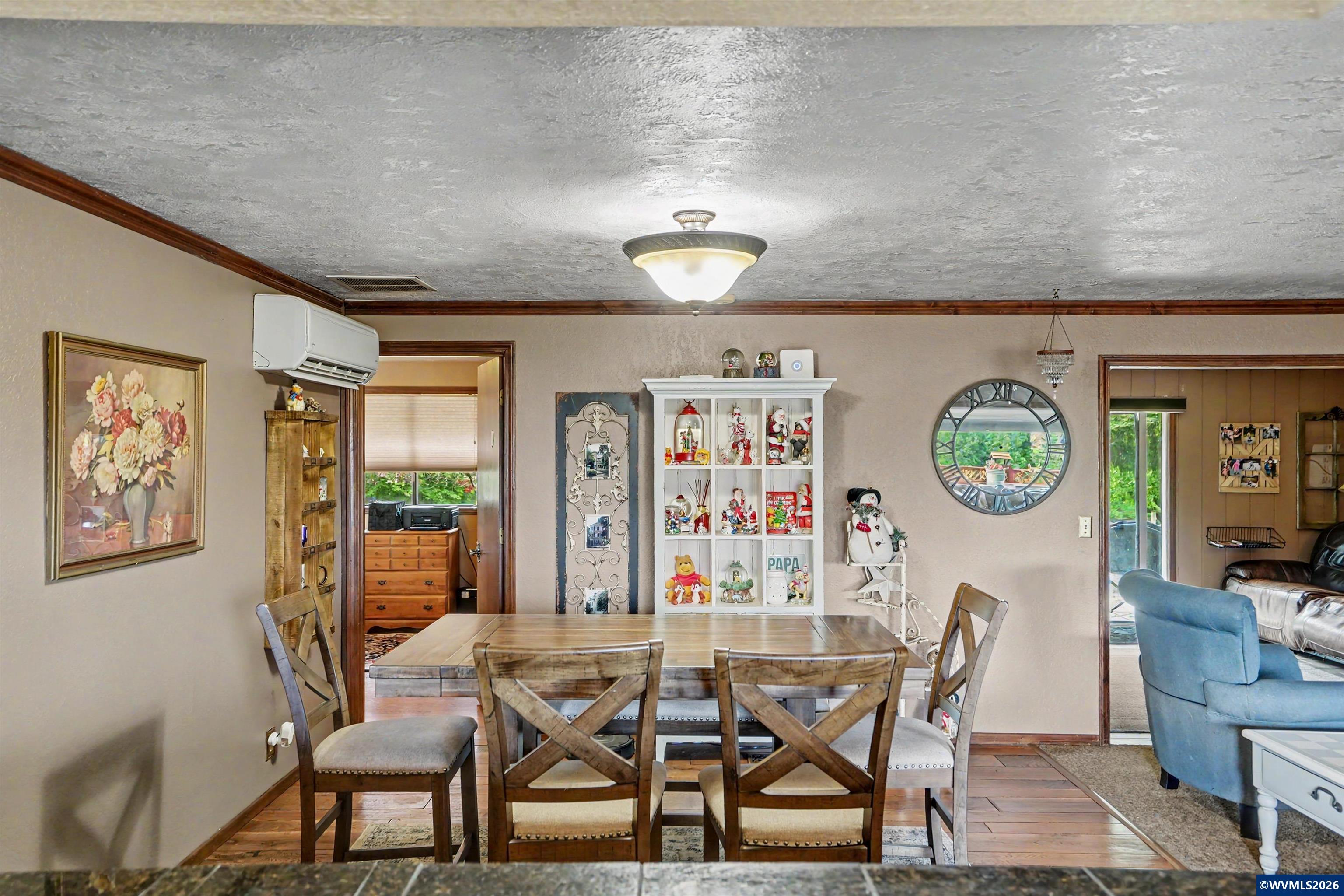15991 Oakdale Rd