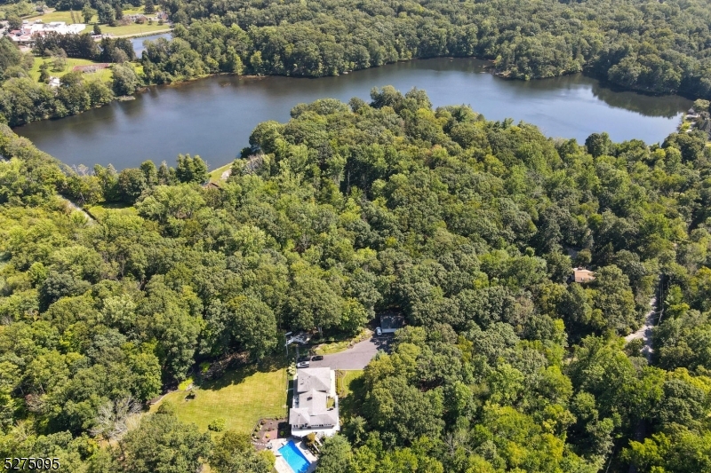 40 Payne Rd