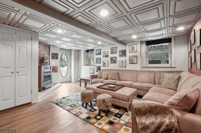 14 Hopatcong Ave