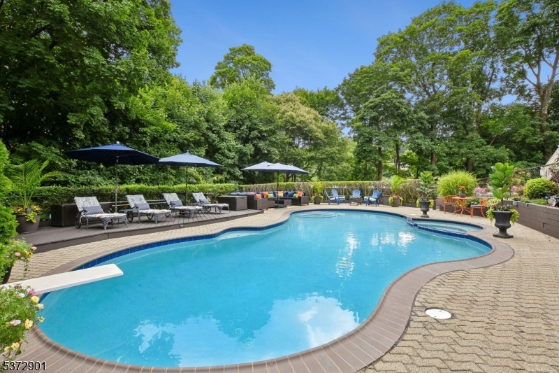 14 Hopatcong Ave