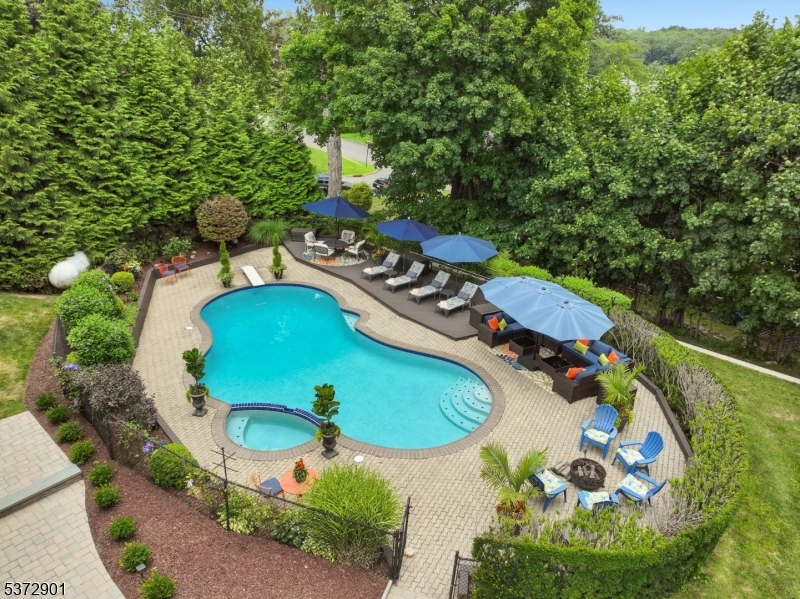 14 Hopatcong Ave