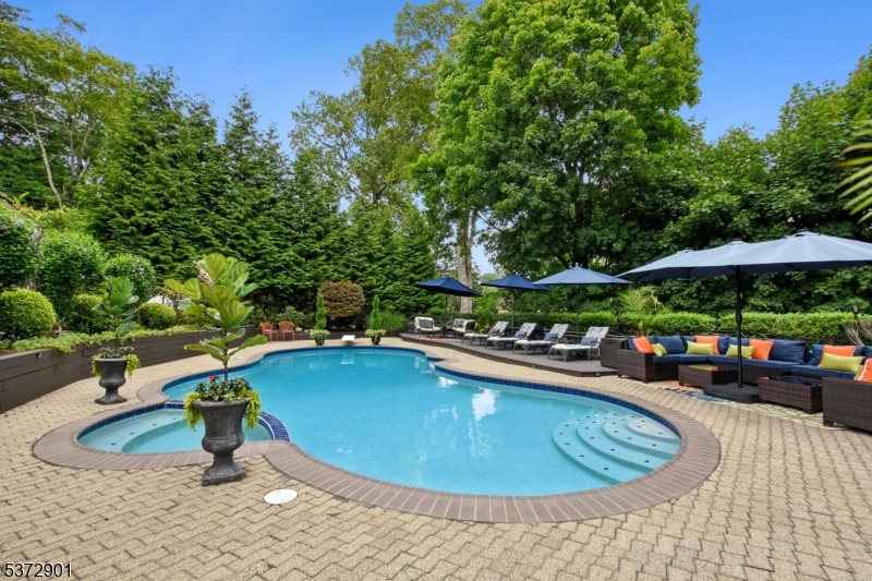 14 Hopatcong Ave