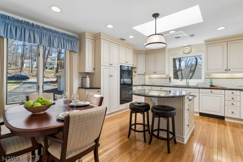 201 S New Jersey Ave