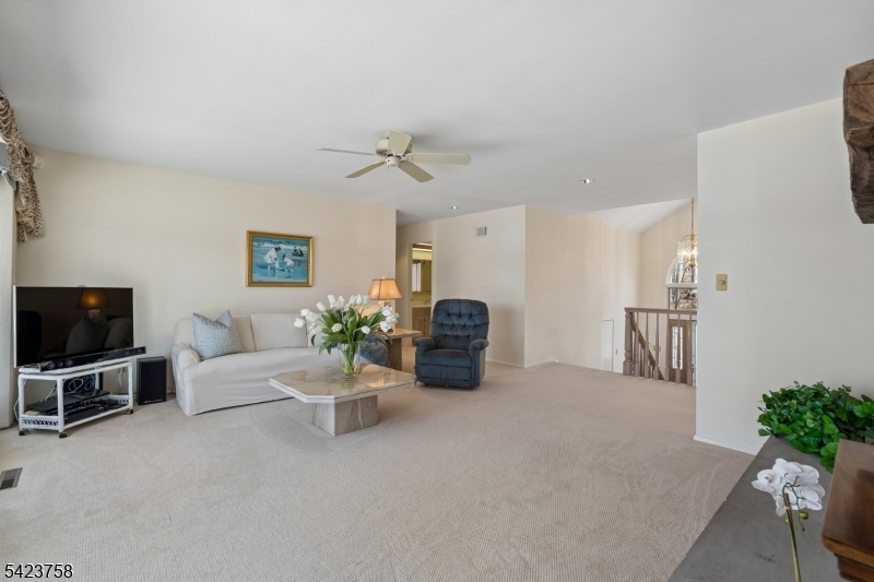 201 S New Jersey Ave