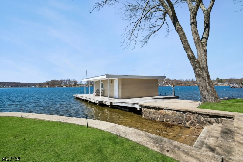 201 S New Jersey Ave