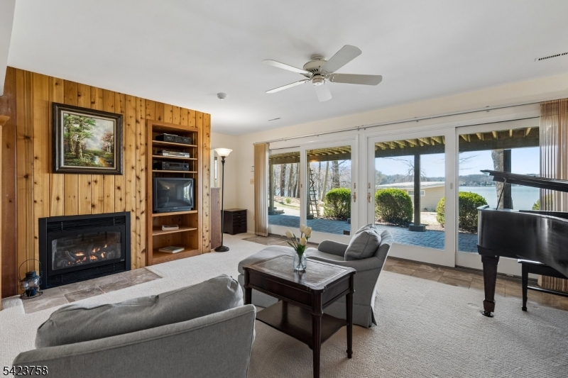 201 S New Jersey Ave