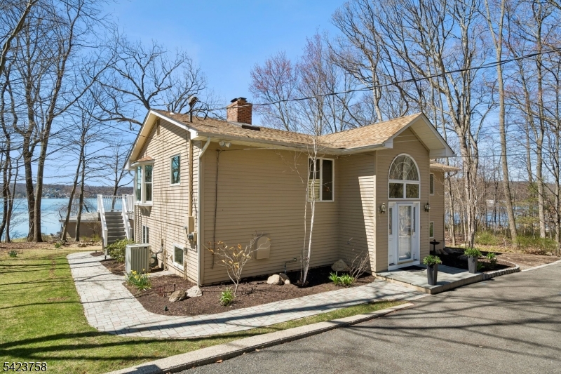 201 S New Jersey Ave