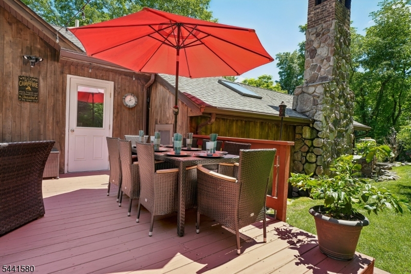 117 Green Pond Rd