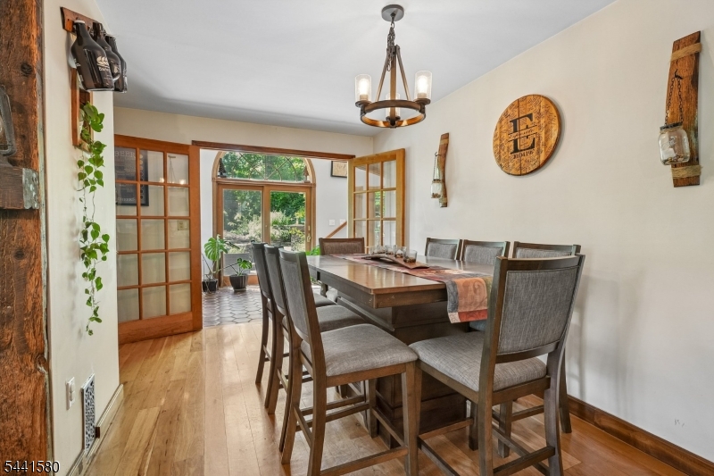 117 Green Pond Rd