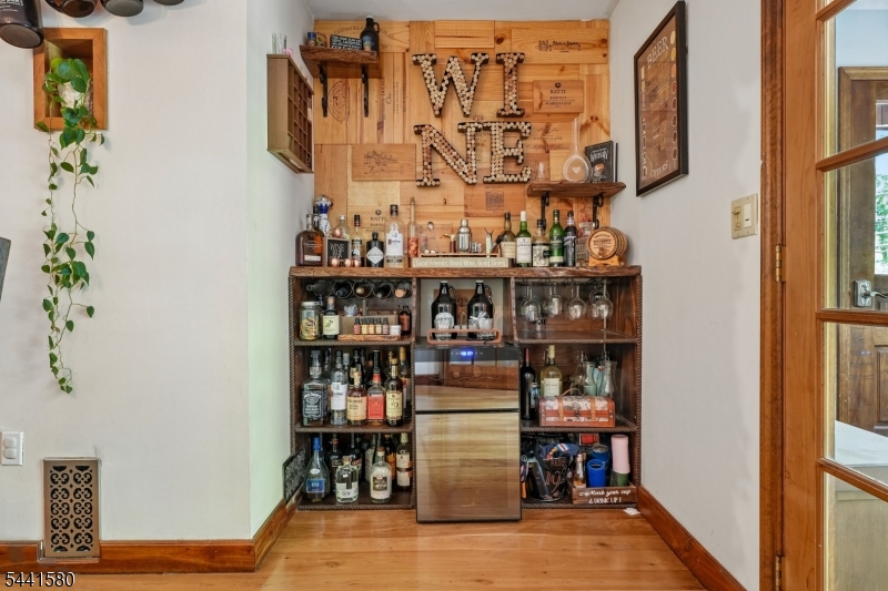 117 Green Pond Rd