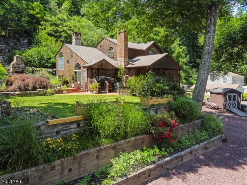 117 Green Pond Rd