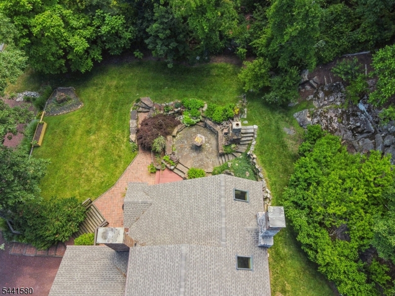 117 Green Pond Rd