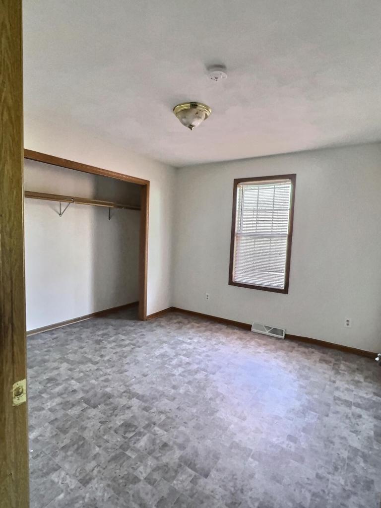 550 Ritsher STREET Unit: 552