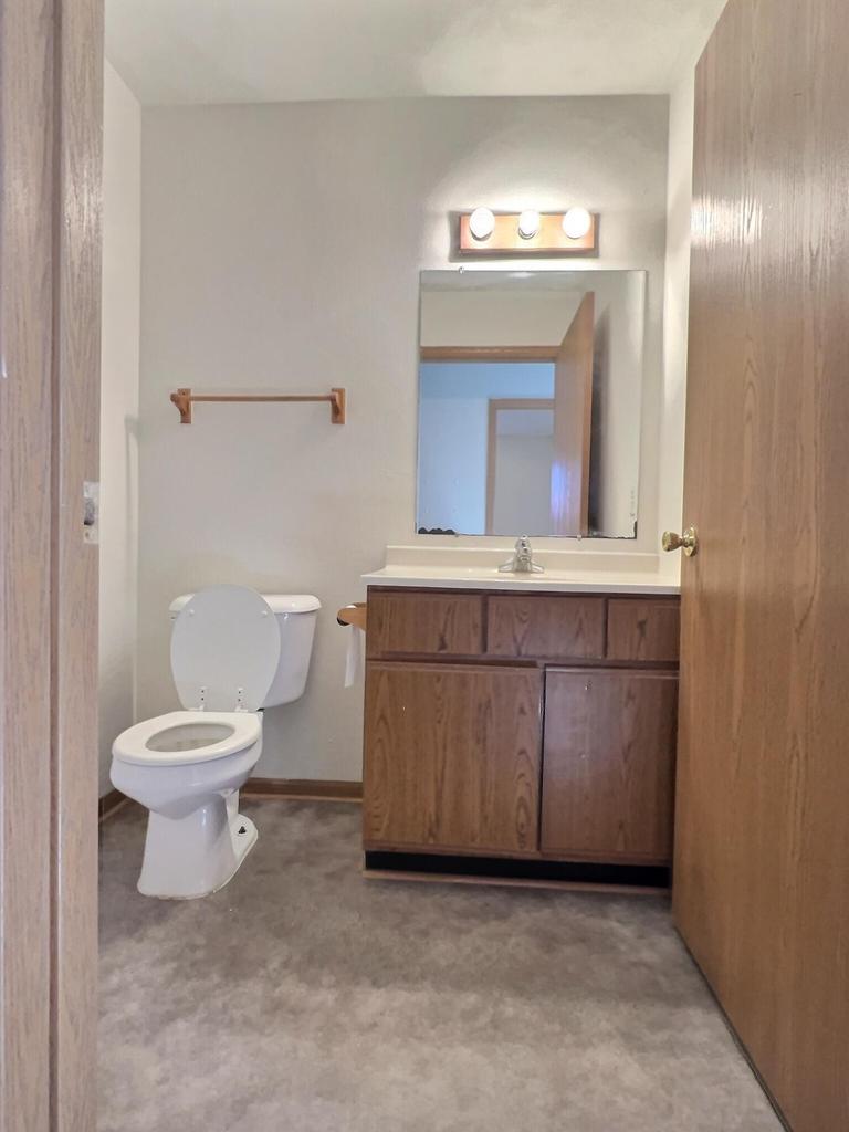 550 Ritsher STREET Unit: 552