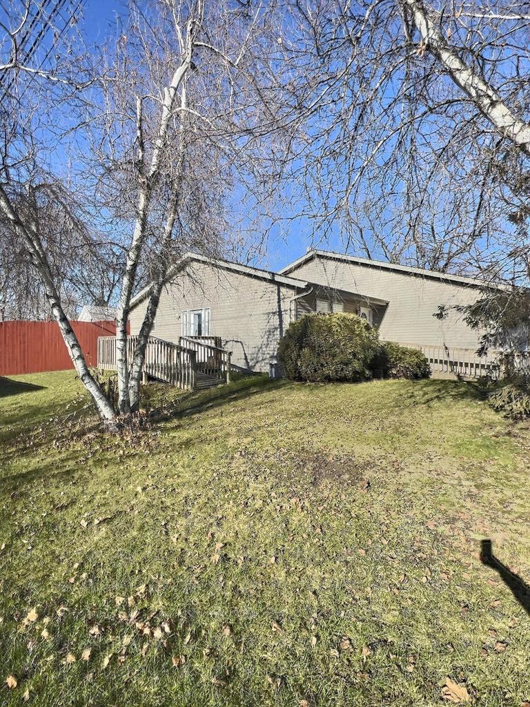 550 Ritsher STREET Unit: 552