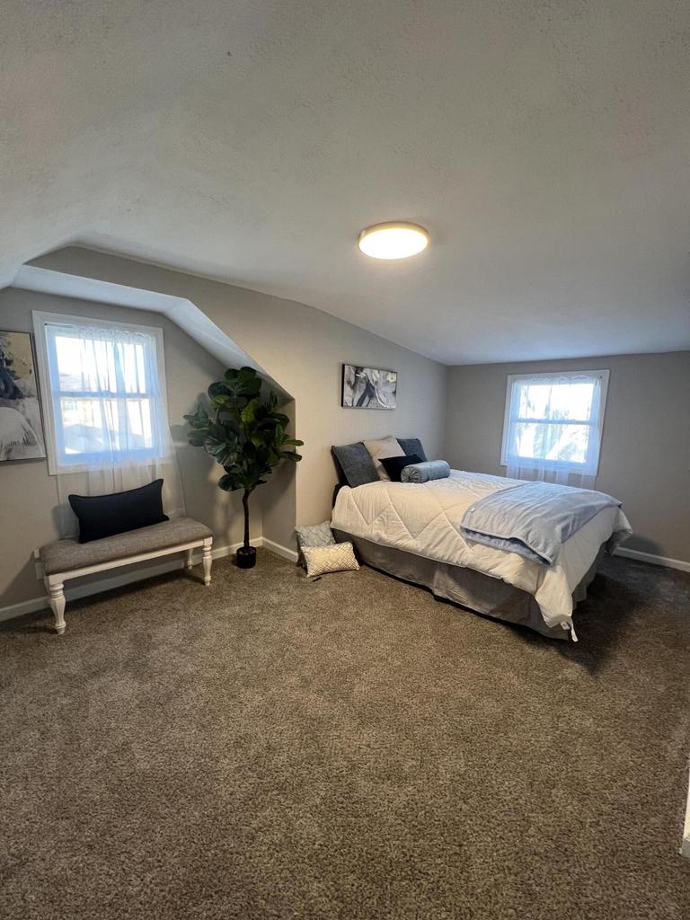 4304 North 75th STREET