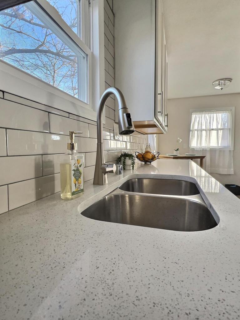 4304 North 75th STREET