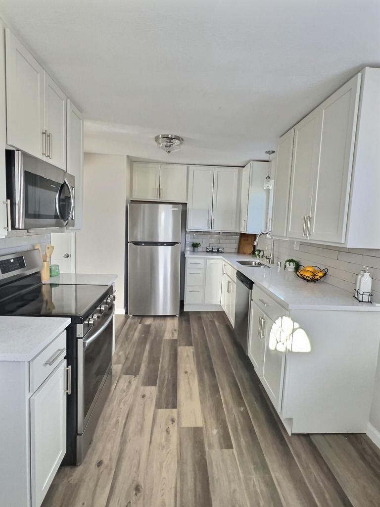 4304 North 75th STREET