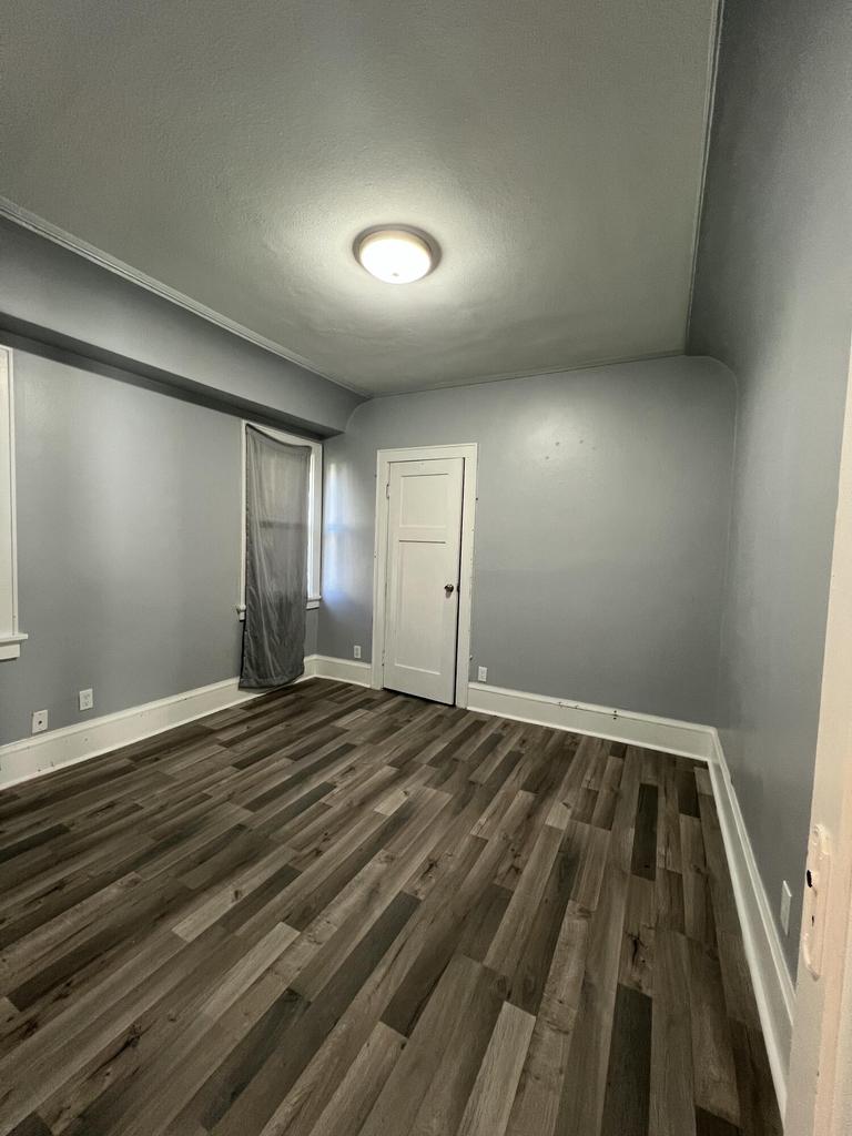 2863 North 38th STREET