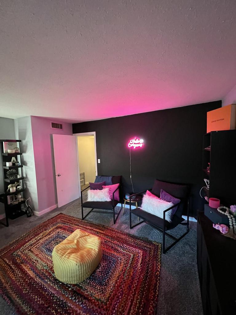 11927 West Appleton AVENUE 15