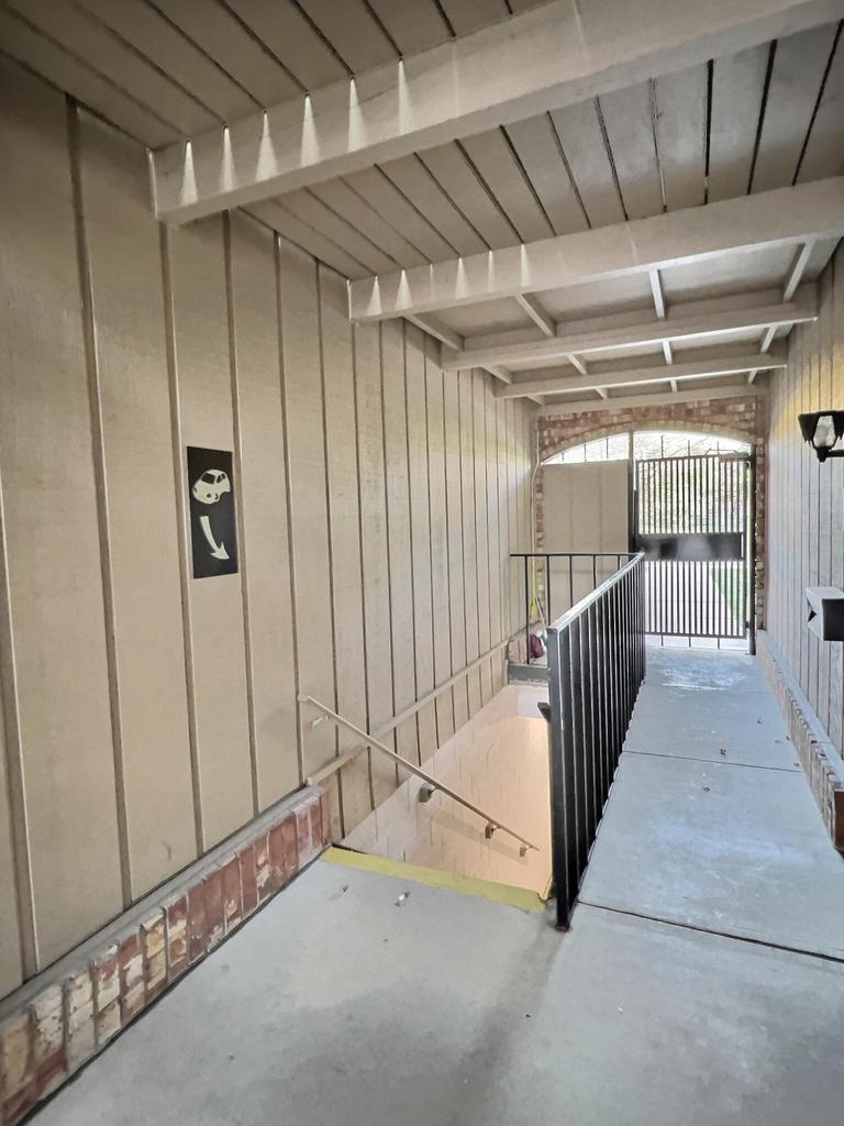 11927 West Appleton AVENUE 15