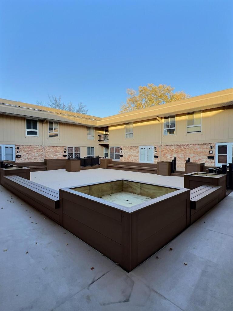 11927 West Appleton AVENUE 15